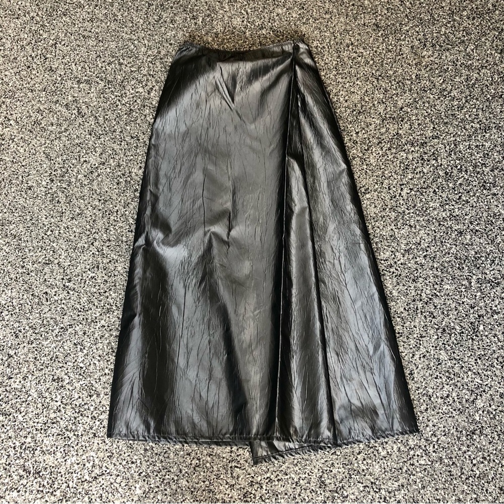 Le Château ✦ Y2K Gray Taffeta Maxi Skirt (one size)